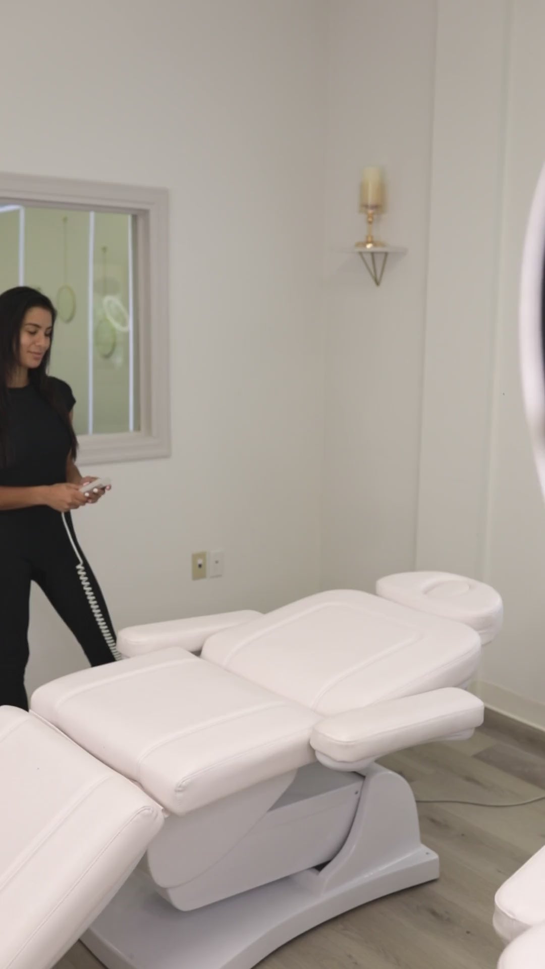 Cama eléctrica multiusos Ultralux 2024 (blanca) 